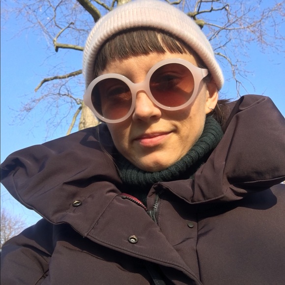 Meet your Posher, Marnie - Picture 1 of 1